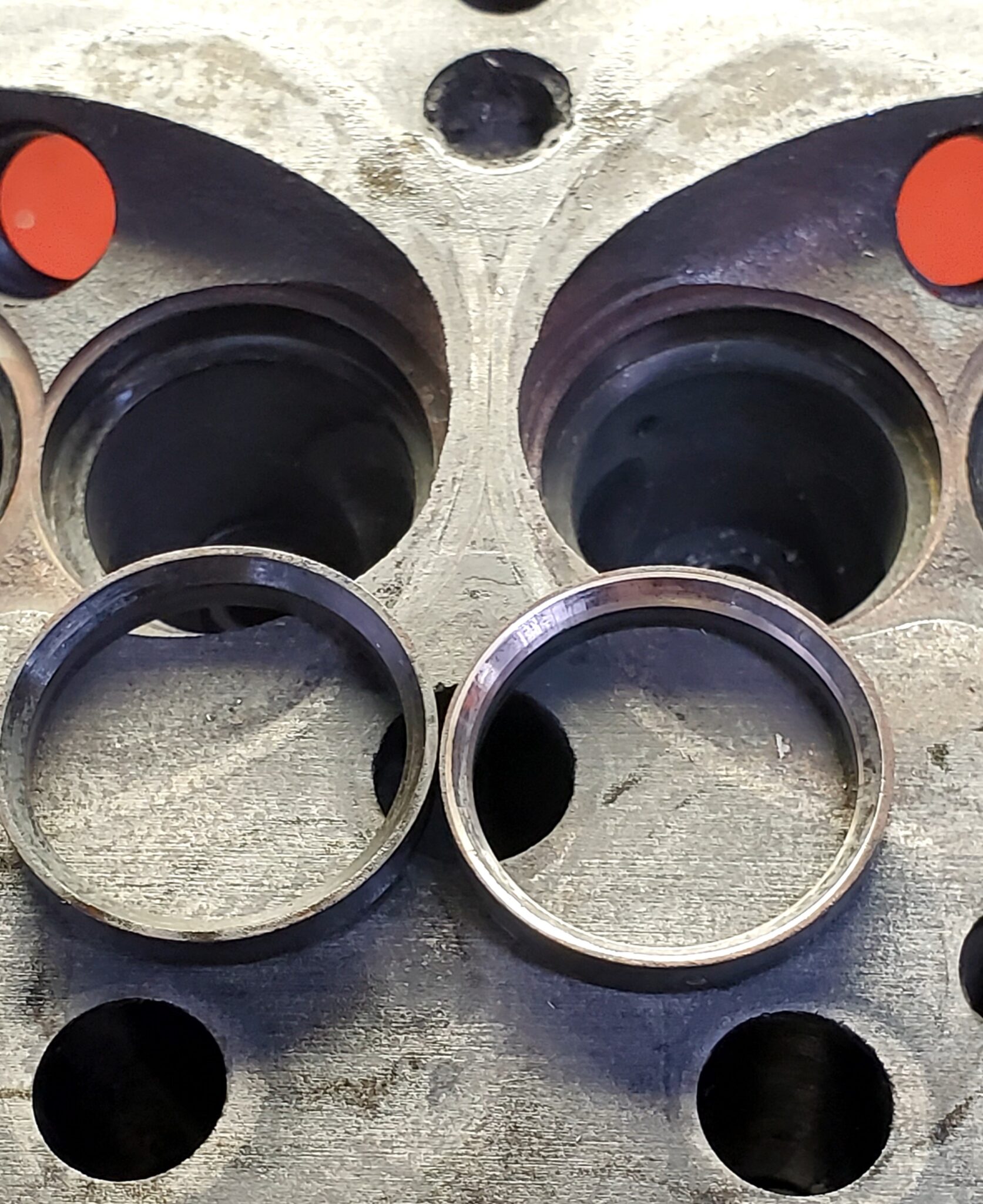 バルブシート研磨 シートリング製作・交換 エンジン加工 (株)いづみ工作所